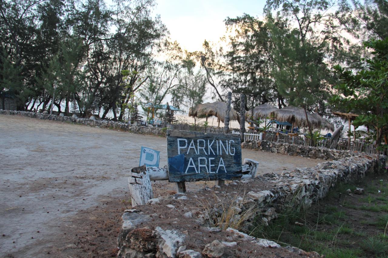 Pondok Wisata Pantai Cemara Ξενοδοχείο Mondu Εξωτερικό φωτογραφία